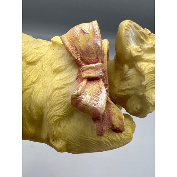 Rare VTG Yellow Cat Figurine Bobble Head With Bow Accent 4.5" Long Hand Painted - Picture 8 of 15